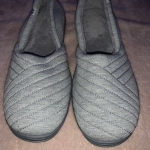 Womens Loafers/slippers